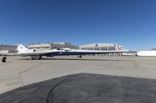 NASA image: X-59 Taxis to NASA’s Armstrong Flight Research Center