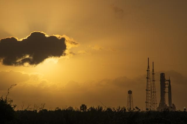 NASA image: SLS on the Pad