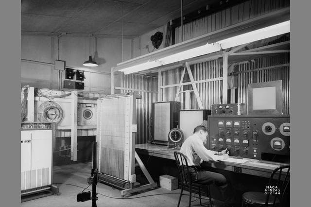 NASA image: ARC-1944-A-6245