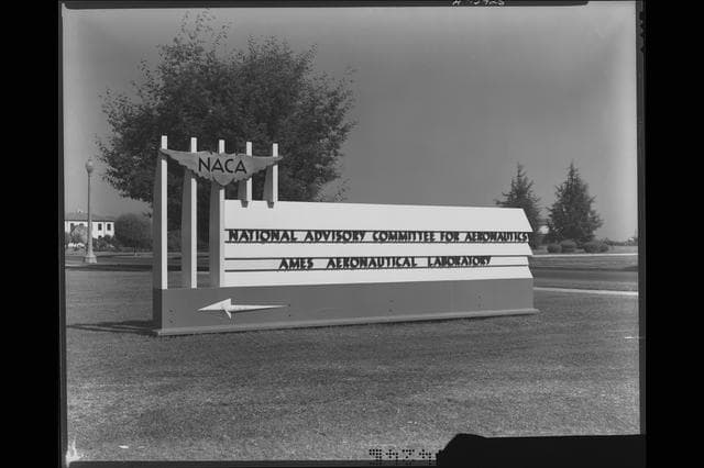 NASA image: ARC-1948-A-13425
