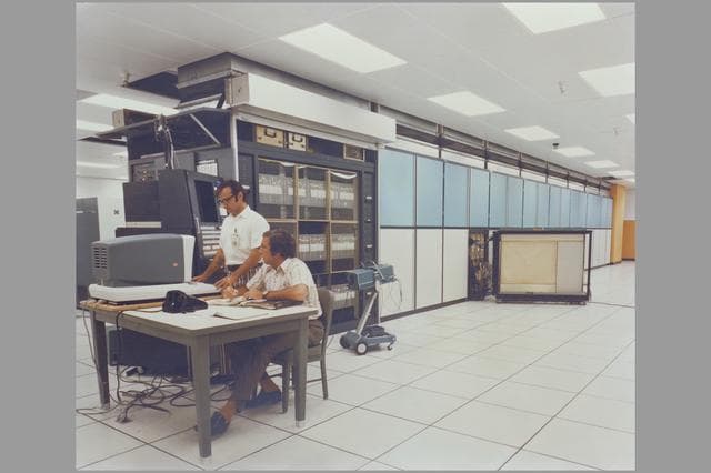 NASA image: ARC-1972-AC72-4296
