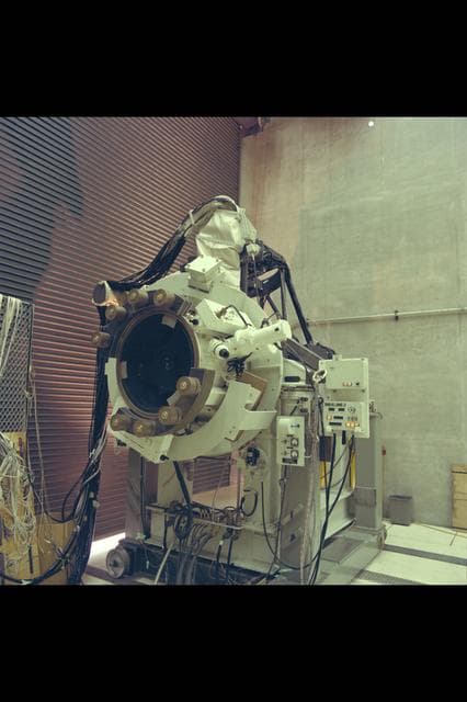 NASA image: ARC-1972-AC72-5322