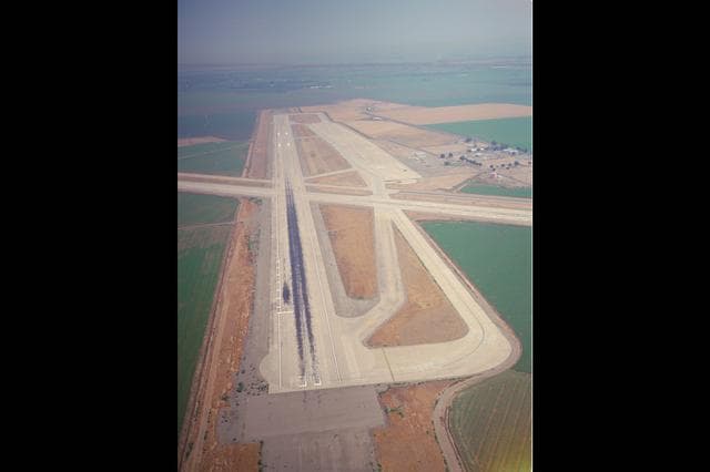 NASA image: ARC-1988-AC88-0443-8