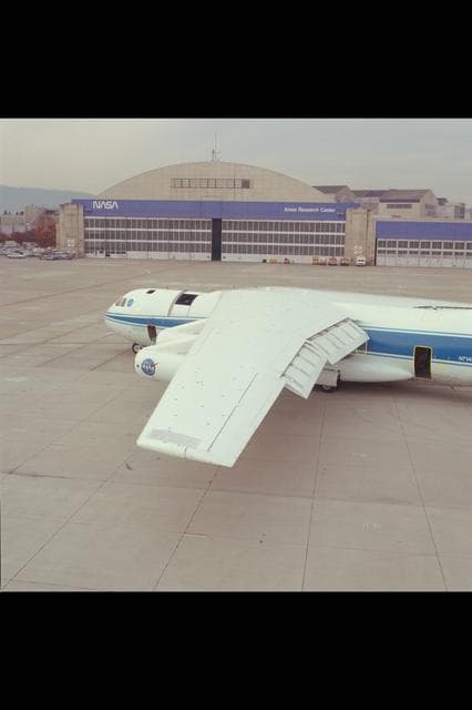 NASA image: ARC-1990-AC90-0361-11