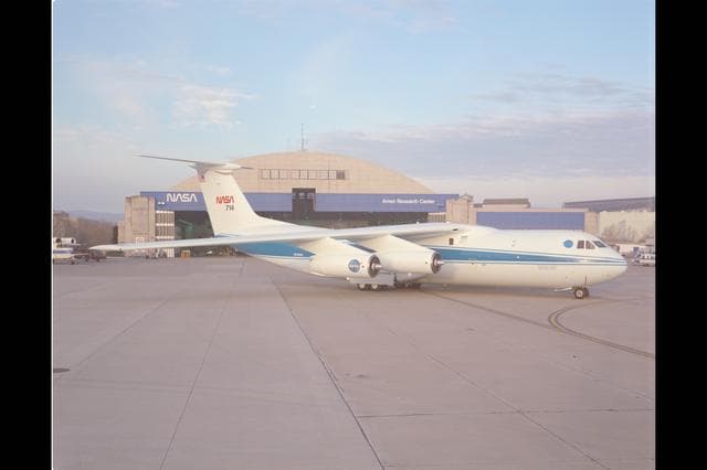 NASA image: ARC-1990-AC90-0361-3