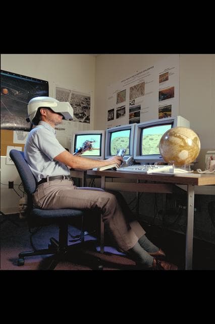 NASA image: ARC-1992-AC94-0326-15