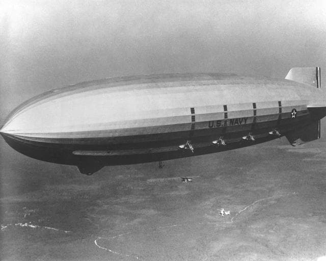 NASA image: ARC-1993-A83-0499-21