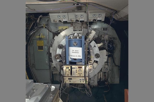 NASA image: ARC-1994-AC94-0043-1
