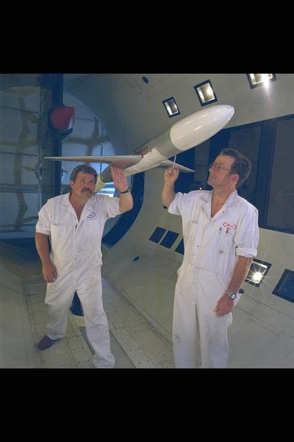 NASA image: ARC-1995-AC95-0203-14