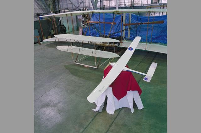 NASA image: ARC-1999-AC99-0019-2