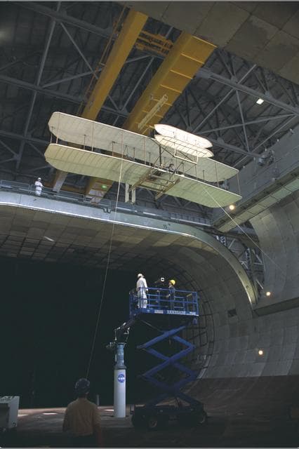 NASA image: ARC-1999-AC99-0030-19