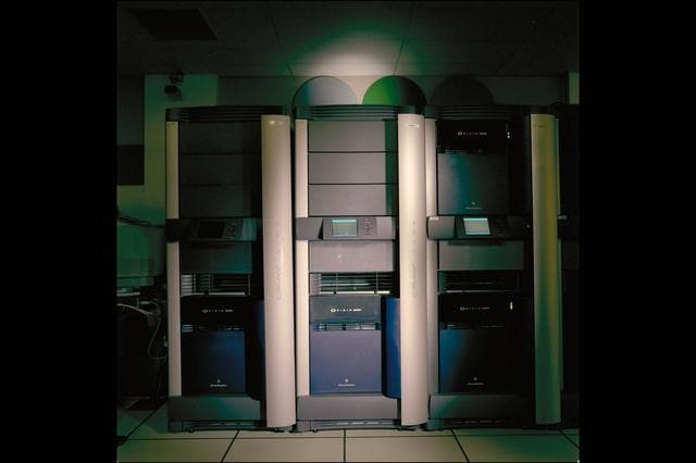 NASA image: ARC-1999-AC99-0195-4