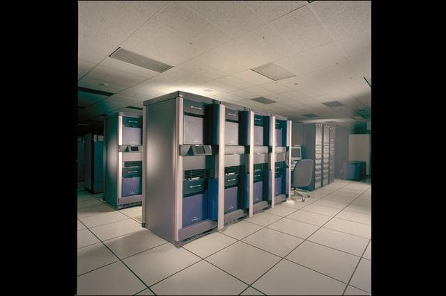 NASA image: ARC-1999-AC99-0195-6