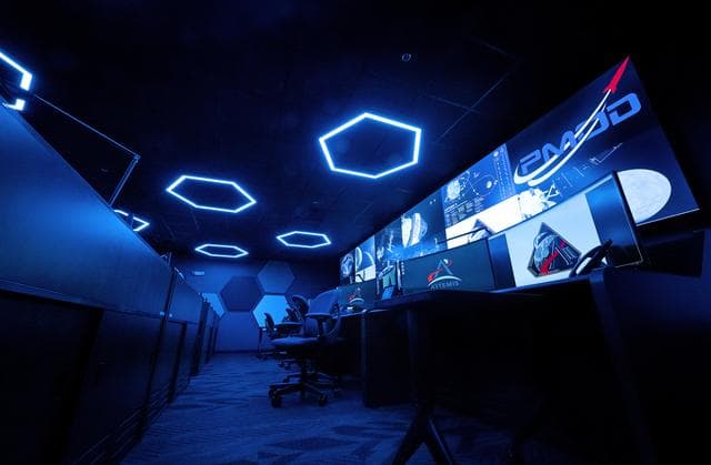 NASA image: Twin Control Rooms at NASA Marshall Support Science, Mission Safety for Artemis