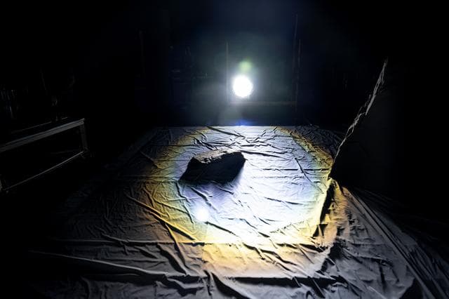 NASA image: NASA Engineers Simulate Lunar Lighting for Artemis III Moon Landing