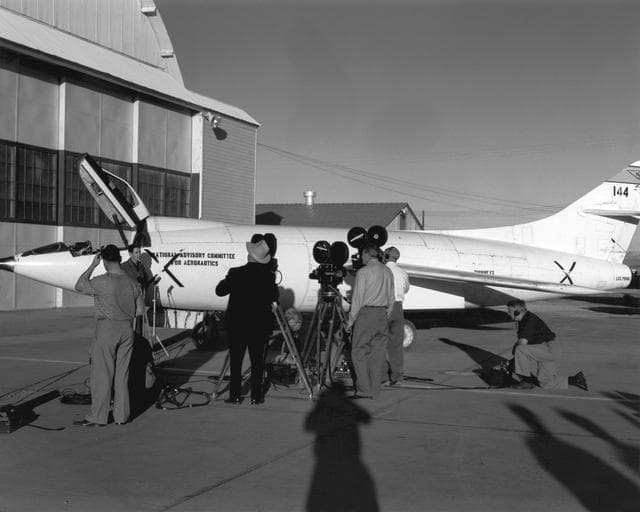 NASA image: E53-1109