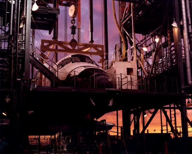 NASA image: STS-92 - Orbiter in Mate-Demate Device (MDD)
