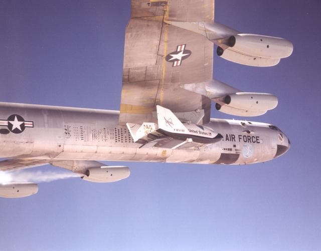 NASA image: X-38 Ship #2 Mated to B-52 Mothership in Flight