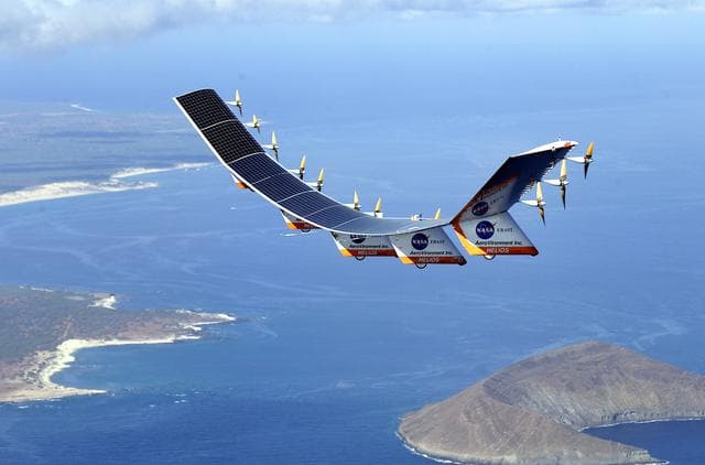NASA image: ED01-0209-5