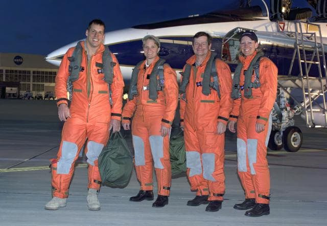 NASA image: NASA B-52B Carries Pegasus Booster, X-43A Aircraft