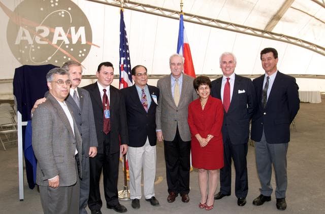 NASA image: VIP group in hangar during AirSAR 2004 Mesoamerica campaign