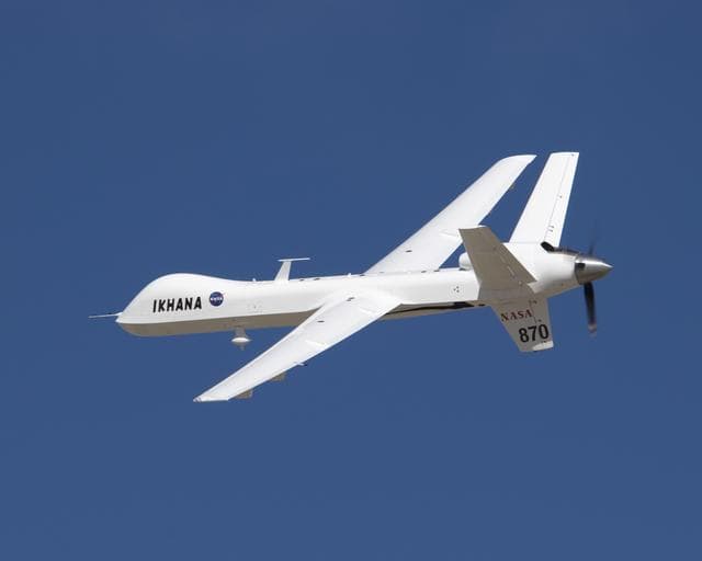 NASA image: ED07-0038-052