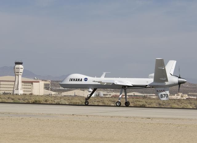 NASA image: ED07-0138-04