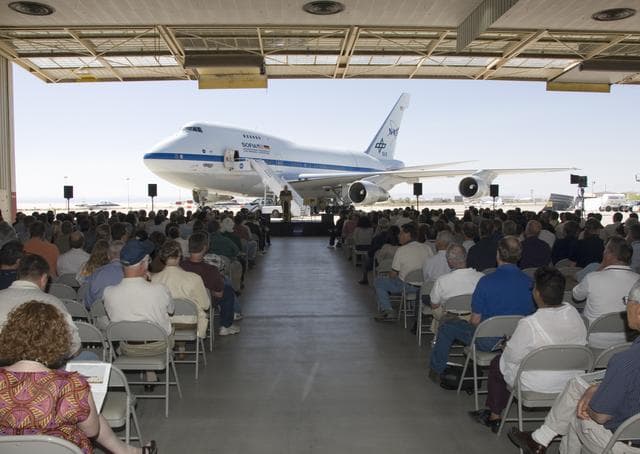 More than 250 VIPs, news media and guests joined NASA, DLR, USRA and other SOFIA staff for the debut of the airborne observatory at NASA DFRC on June 27, 2007