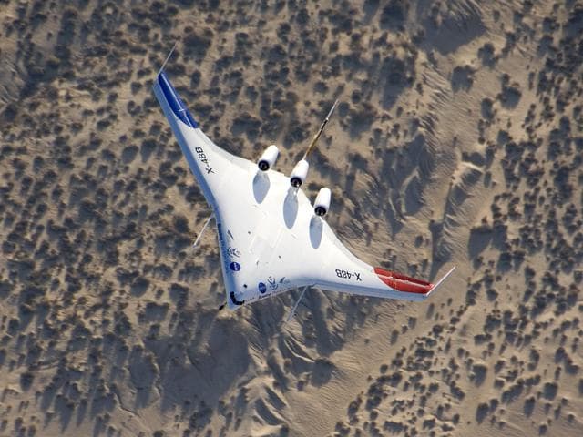NASA image: X-48B Banks over Desert Backdrop