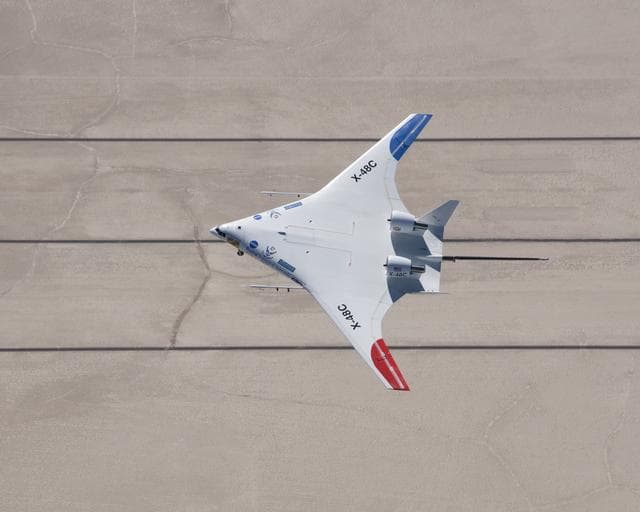 NASA image: X-48C Hybrid - Blended Wing Body Demonstrator