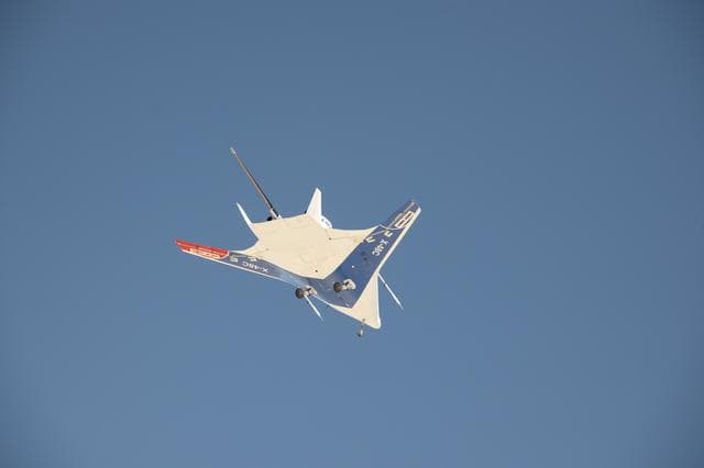Underside of Manta Ray-Shaped X-48C Hybrid 
