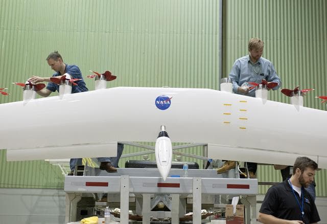 NASA image: Piloted, Electric Propulsion-Powered Experimental Aircraft Underway