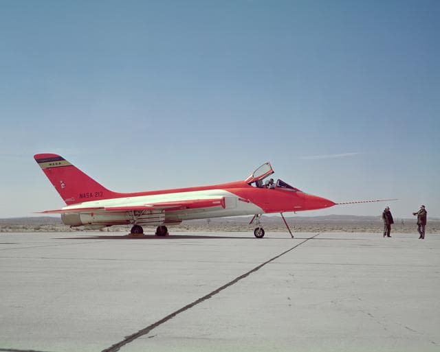 F5D Skylancer #213 taxis in after a mission.