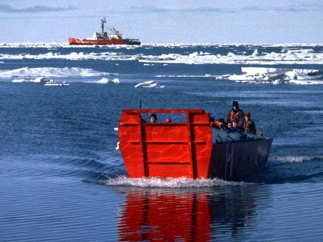 NASA image: Coast Guard Assists with Mapping of Great Lakes Ice