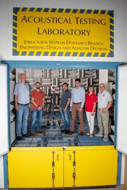NASA image: Quiet Electric Engine V1 (QUEEN V1) Experiment and Team