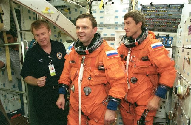 NASA image: First ISS crew training in building 9N