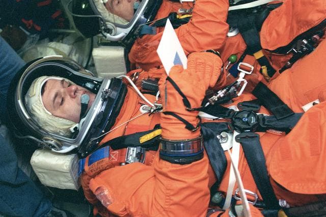 NASA image: First ISS crew training in building 9N