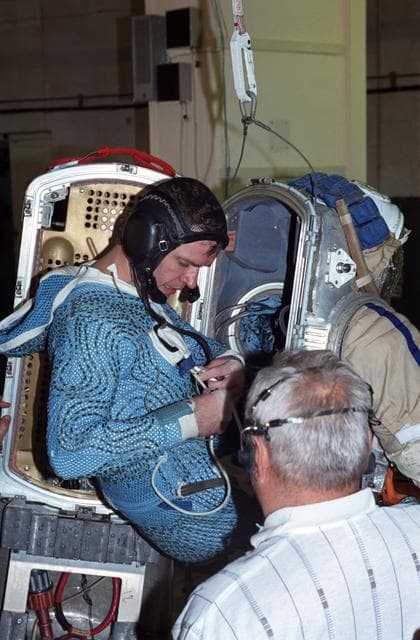 NASA image: Expedition 1 training