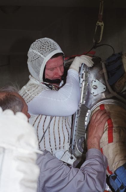 NASA image: Expedition 1 training