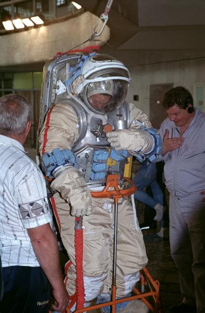 NASA image: Expedition 1 training