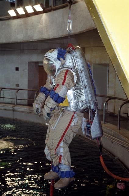 NASA image: Expedition 1 training