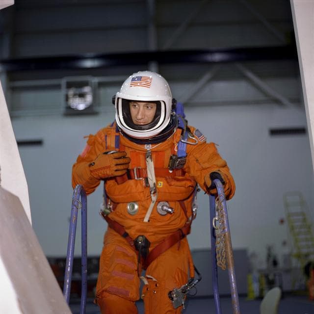 NASA image: STS-104 Preflight Emergency Egress Bailout Training at the NBL