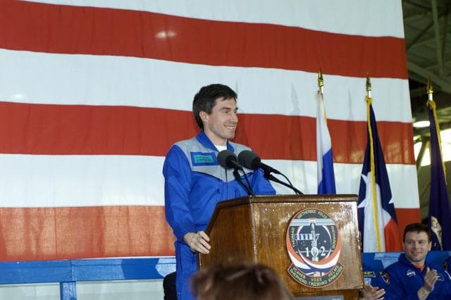 NASA image: STS-102 / Expedition 1 Crew Return Ceremony at Ellington Field.