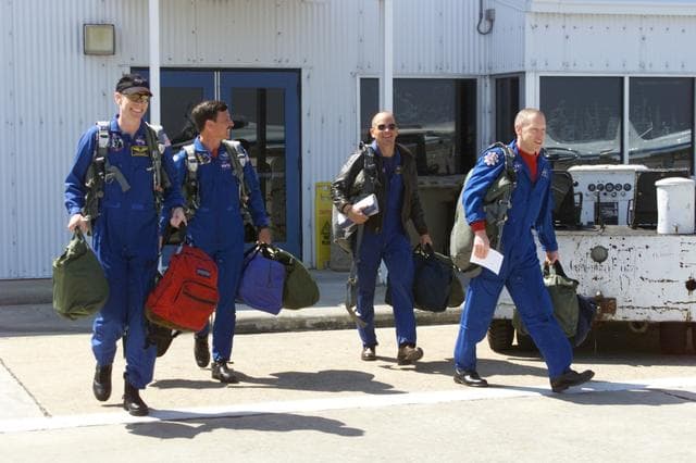 NASA image: STS-105 crew departs Ellington Field in T-38's