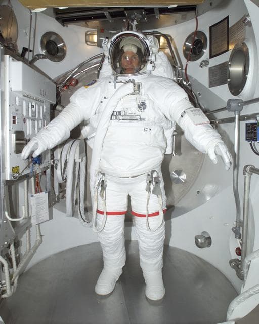 NASA image: STS-104 Preflight Mike Gernhardt