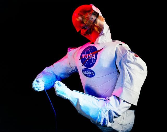 NASA image: General Howell's Conference Room Photos - Photos of Robonaut.