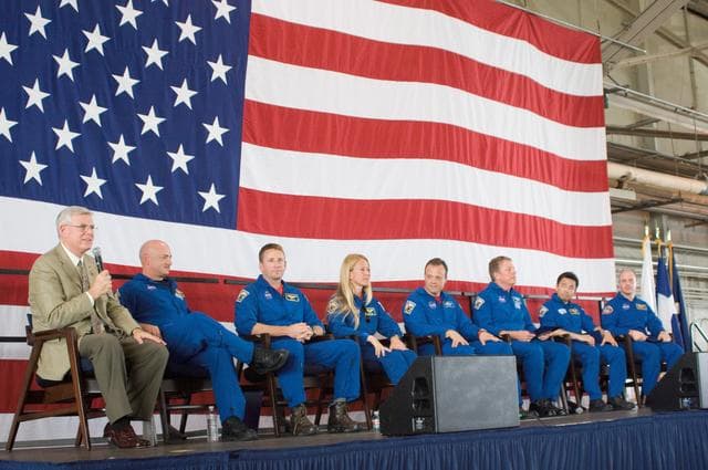 NASA image: STS-124 crew return ceremony