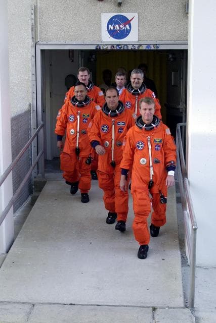 NASA image: KSC-00padig086