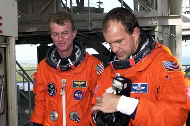 NASA image: KSC-00padig092