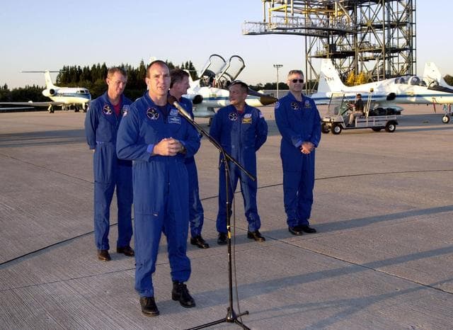 NASA image: KSC-00padig099